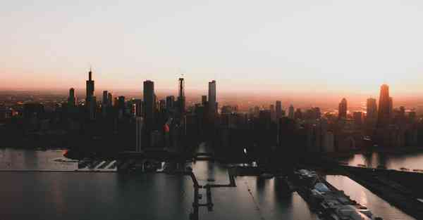 大数据包含设备数据的行业文章