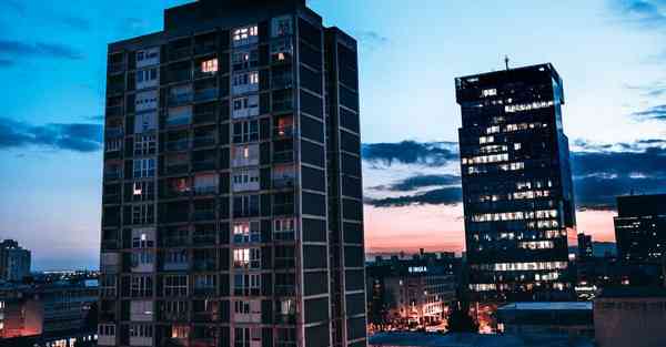 搬砖人工智能机器人，有没有会搬砖的机器人买