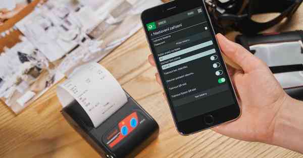 艾克智能清洁机器人 艾克智能清洁机器人怎么样