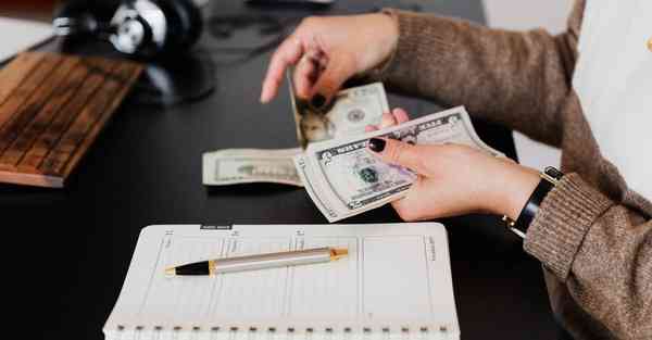 AED智能急救机器人，AID急救设备