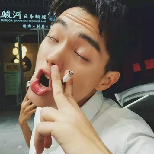劳惠容蓝