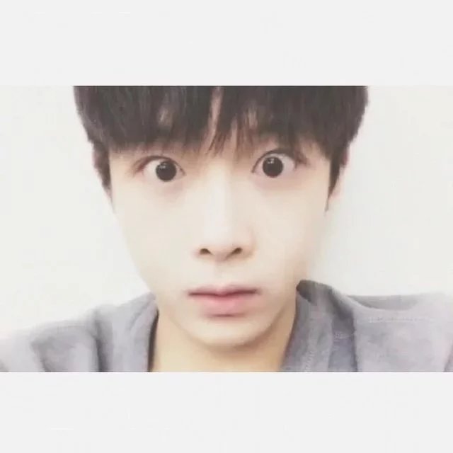 万维玛晓